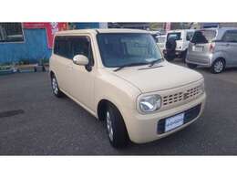 ナビやドライブレコーダ等の電装品の取付やタイヤ・ホイール等交換、汚れ除けのコーティング施工といった追加装備や整備も可能です。商品車の装備が物足りない方はぜひ店員にお声がけください