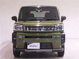 【LEDヘッドライト】白く照らされるのが特徴です。明るいだけでなく、周囲からの認知されやすく歩行者や死角にいる方へアピール効果、安全性が飛躍的に向上します！