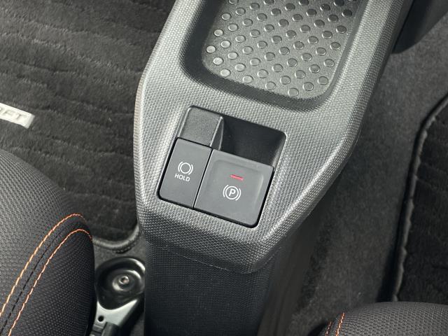 電動パーキングブレーキレバーとオートブレーキホールドスイッチ♪