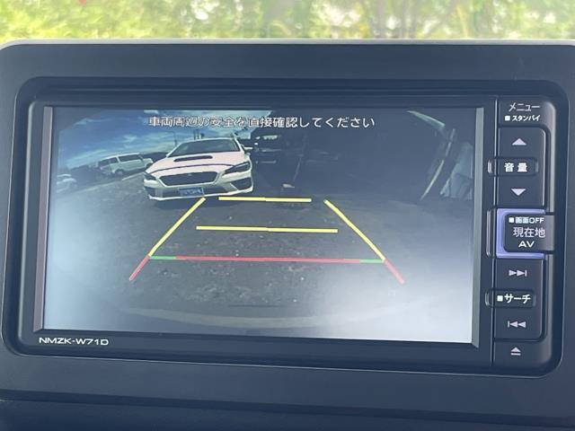 駐車も安心♪バックカメラ付♪前後ソナー付なので障害物を検知すると警告音で知らせてくれます♪