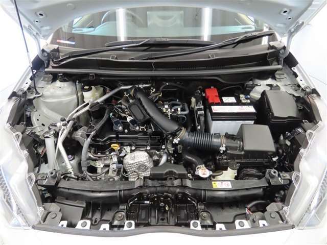 力強さと快適さを両立した動的性能のエンジンです。快適なドライビングライフをお送りください！