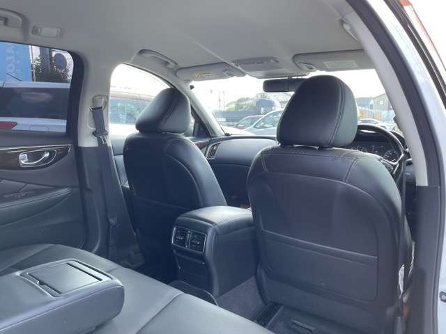 当社は「全車保証付き」で販売しております。その他有償保証で延長ロングラン保証もご用意してありますので、詳細は当スタッフまでお問い合わせ下さい！
