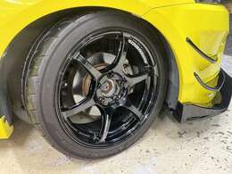 当店は、販売から買取、車検、板金、整備、保険に至るまで全てにおいてサポートさせて頂いております！フリーダイアル0066-9711-469052へ♪