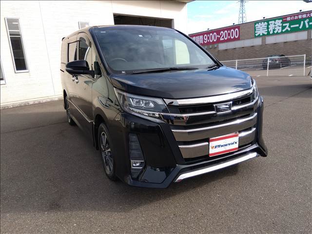 4WD☆禁煙車☆走行4.4万キロ☆試乗出来ます☆10型ナビ☆TV☆Bカメラ☆フリップダウンM☆両側パワスラ☆トヨタセーフティセンス☆オートハイビーム☆LDA☆クルコン☆ハーフレザーシート☆LEDライト