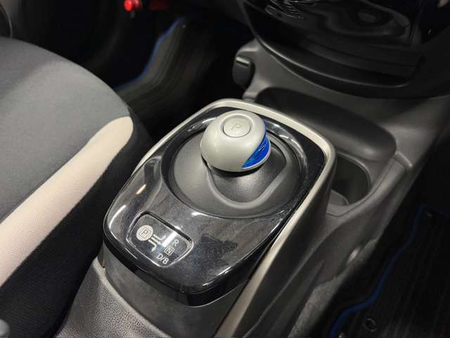 遠方からのお問い合わせも大歓迎！お車の状態はお電話でご案内も可能です。まずはお気軽にご連絡ください。