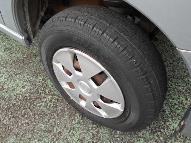 当店は、認証工場を完備しております。プロの整備士厳しくチェックを行なっております！