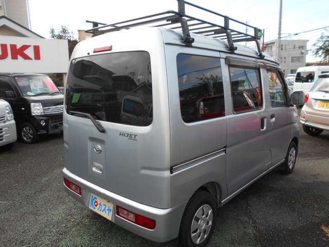 当店は、認証工場を完備しております。プロの整備士厳しくチェックを行なっております！