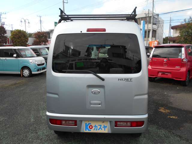 洗練されたリアビューです！後ろからの眺めも素敵な1台です！