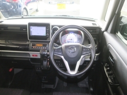 毎日でも運転してドライブを楽しみたくなります。是非、クルマに触れて、見てその質感を味わってください。