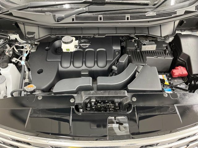 親切・丁寧な専門メカニックスタッフが応対！・車検・点検整備・事故等の修理などアフターサービスも安心。お車のカスタマイズもネクステージのサービススタッフまでご相談ください！