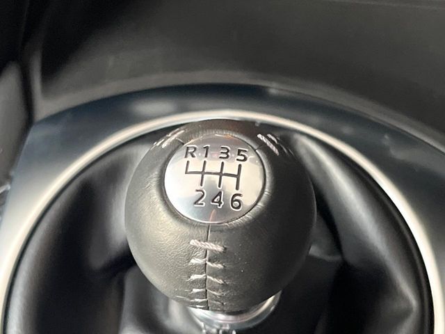 【フロア6速MT】走りの6速MT！！スポーティーな走行をお楽しみいただけます♪