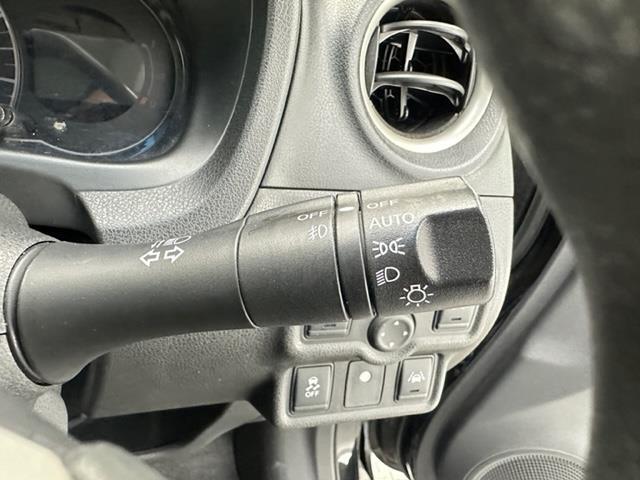 【運転席操作部】快適なドライブを楽しむための機能が装備されています！運転席から触れるので、使いやすいです！除菌プランいれていただくと、さらに清潔で安心していただけます！