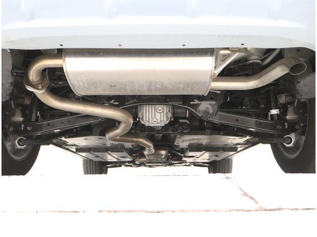 ■ご納車前に、弊社整備工場でしっかり点検・整備を実施いたしますので、ご納車後も安心してお乗りいただけます。なお、整備費用は車両本体価格に含まれています。