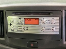 お好きな音楽を車内でお楽しみいただけます♪スピーカー交換・ウーハー追加などの音質向上や、最新ナビ・後席モニター等の取り付けも是非ご相談ください！
