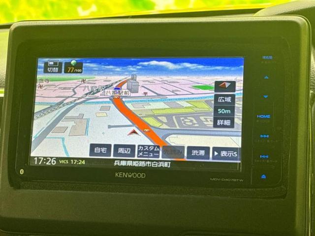 WECARSの店舗にはキッズコーナーがございます！お子様連れのお客様もごゆっくり車選びをお楽しみいただける空間です！