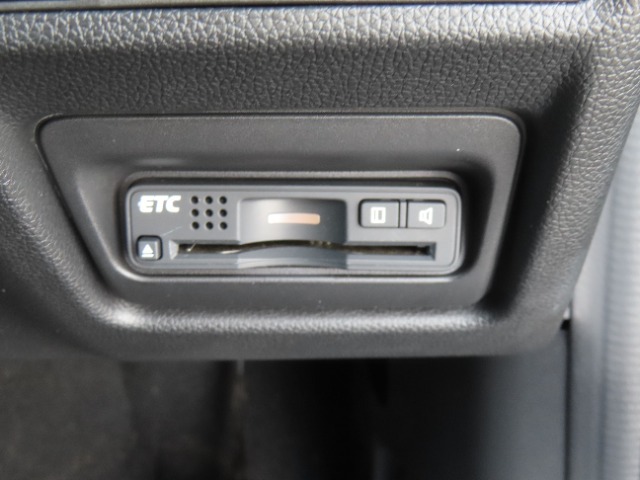 【ETC車載器装備済み】ご使用いただくには別途セットアップ費用がかかります。ご用命の際はお申し付けください。