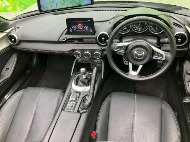 「この車の写真をもっと見たい」「状態が気になる」「この装備はついている？」どんな小さな疑問でもお気軽にお問い合わせください！