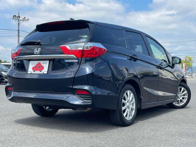この車輛についてのお問い合わせは⇒カーチス枚方販売センター：0120-14-3590まで♪お待ちしております！！