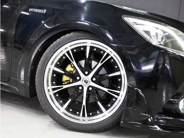 カスタムカー専門店◆ASP◆アルミホイールから車高調など有名ブランドパーツを多数使用したお車の販売を行っております。クラウン　セルシオ　マークX　プリウス　アルファード　ヴェルファイアなどカスタム専門