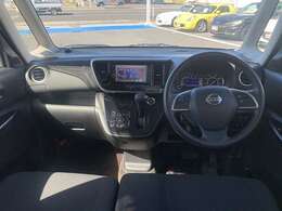 SDナビTV　Bluetooth　アラウンドビューモニター　ETC　ドラレコ　両側電動スライドドア　LEDオートライト　インテリキー　プッシュスタート　アイドリングストップ　ウィンカーミラー　試乗OK