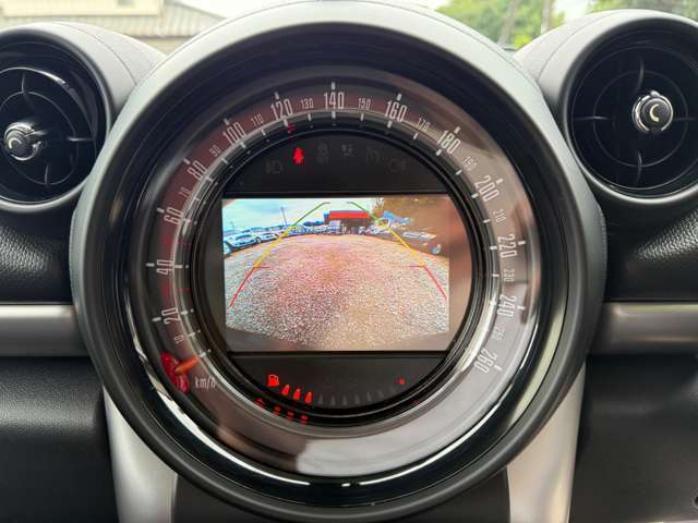 【下取・買取】もし、下取車輌がございましたら、高額査定をお約束させて頂きます。下取予定車輌の詳細をお教え頂けましたら幸いです。（国産車、輸入車問いません）