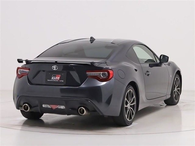 ご納車まで経験豊富なサービススタッフが気持ち良く走れるようにしっかり整備いたします！