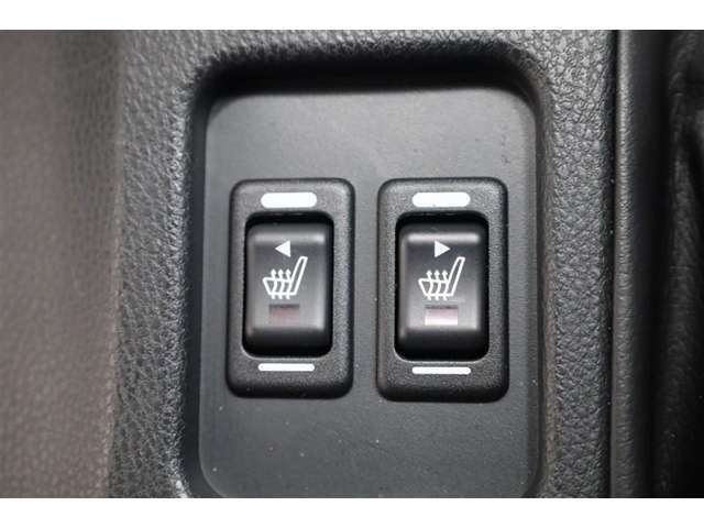 ☆★GTリミテッドはフロントシートヒーター付き★☆