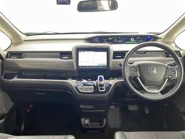 【インパネ全体】全方位で視界が広く、高い目線で運転もしやすいです！