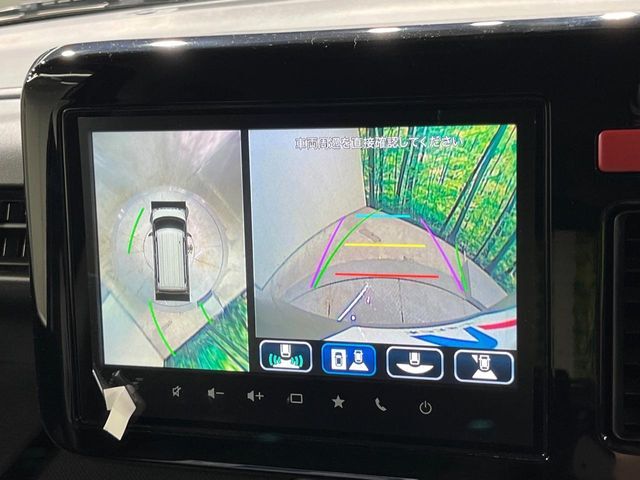 【全方位モニター用カメラ】専用のカメラにより、上から見下ろしたような視点で360度クルマの周囲を確認することができます☆死角部分も確認しやすく、狭い場所での切り返しや駐車もスムーズに行えます。