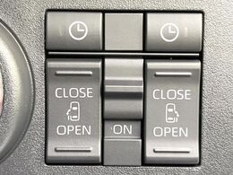 【両側パワースライドドア】スマートキーや運転席のスイッチで後席両側スライドドアの開閉が可能♪電動だから力を入れてドアを開ける必要が無く、小さなお子様でも簡単に開け閉めでき快適です♪