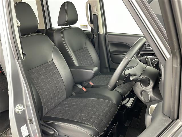 【運転席】座り心地が良いシートなので長時間の運転でも快適にお過ごしいただけます。新品のフロアマットのご注文も可能です。掲載箇所以外にご希望の写真がございましたらお気軽にお問い合わせ下さい。