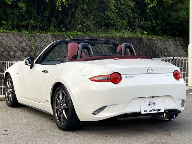 只今お車購入の方に限りお手入れ楽々ガラスコーティングを格安で施工実施中♪