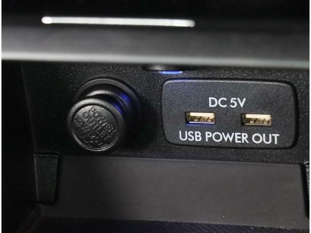 USBポートを完備し便利さを向上させています！！