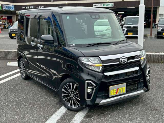 弊社では、【ドライブレコーダー】【ナビ】【スタッドレスタイヤ】【ETC2.0】【コーティング施工】【車検】【板金】などの、取り付けや施工も行っております！量販店さんよりもリーズナブル♪自信があります☆