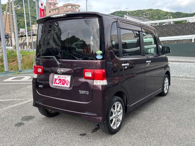 KランドPIIの自社工場は国の認可を得た認証工場です！ご納車後のお客様の安全のための、車検、法定点検整備を国家資格取得の整備士が、しっかりと行い、不具合箇所等の部品交換・修理を行いお車を納車致します！