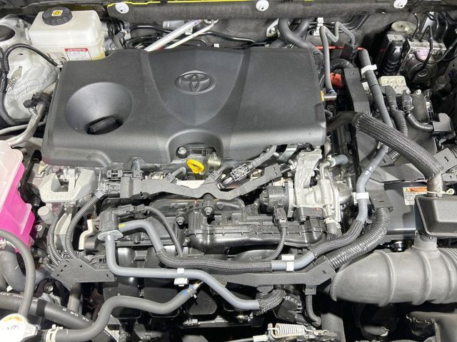親切・丁寧な専門メカニックスタッフが応対！・車検・点検整備・事故等の修理などアフターサービスも安心。お車のカスタマイズもネクステージのサービススタッフまでご相談ください！