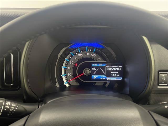 【スピードメーター】メーターがシンプルで見やすく運転しやすいですね！