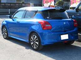 整備スタッフと営業スタッフが、販売から車検整備・板金塗装・自動車保険まで、あなたのカーライフをフルサポート致します。