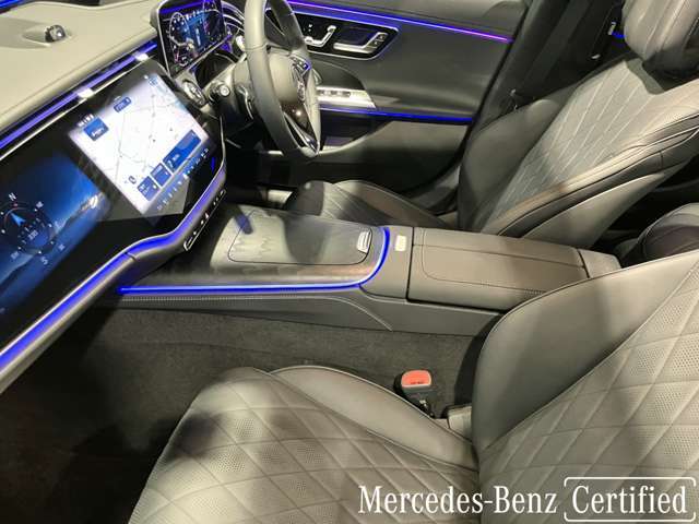 メルセデスの認定中古車には、経験豊富なメカニックが最大100項目にも及ぶ点検・整備項目が設定されています。