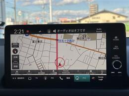 【純正ナビ】専用設計で車内の雰囲気にマッチ。ナビ利用時のマップ表示は見やすく、いつものドライブがグッと楽しくなります。