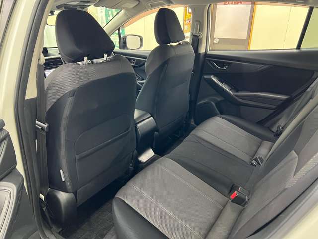 当店のクルマにアクセスいただき、ありがとうございます♪エースオートの中古車は安心がいっぱい♪♪長期保証に自動車鑑定協会の鑑定書付き！自社整備工場による徹底した整備でのお渡し！