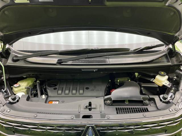 親切・丁寧な専門メカニックスタッフが応対！・車検・点検整備・事故等の修理などアフターサービスも安心。お車のカスタマイズもネクステージのサービススタッフまでご相談ください！