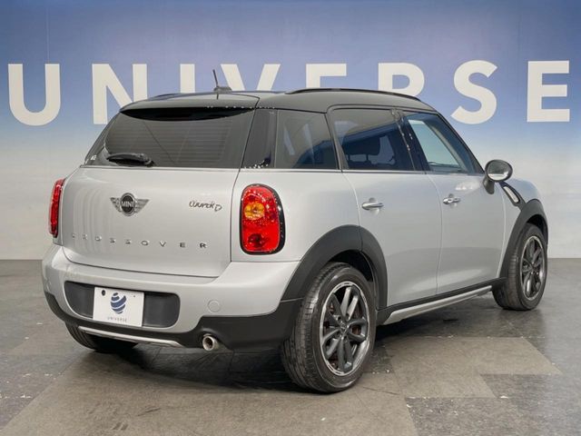 ●無料付帯の保証の他、安心の最長3年・走行無制限保証（有償）をご用意。輸入車を安心してお楽しみいただける様、保証内容も充実はもちろん、無料点検＆オイル交換やロードサービスも付帯しております。