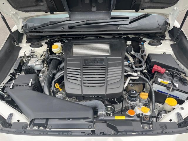 親切・丁寧な専門メカニックスタッフが応対！・車検・点検整備・事故等の修理などアフターサービスも安心。お車のカスタマイズもネクステージのサービススタッフまでご相談ください！