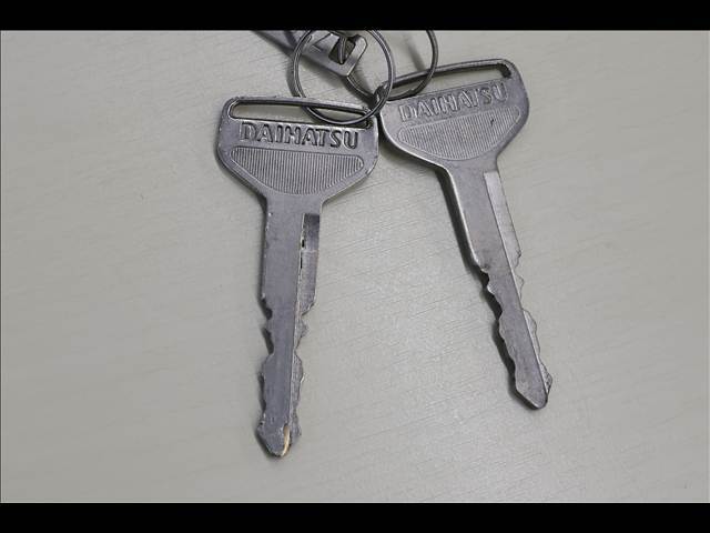 多彩なオプション品多数取り扱っております！ワコーケミカル品販売代理店！車両販売だけにとどまらず、お車を末永くお乗り頂けるよう、アフターフォローもサポートさせて頂きます！
