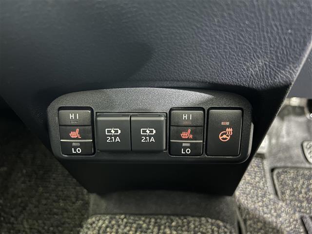 【運転席操作部】快適なドライブを楽しむための機能が装備されています！運転席から触れるので、使いやすいです！除菌プランいれていただくと、さらに清潔で安心していただけます！