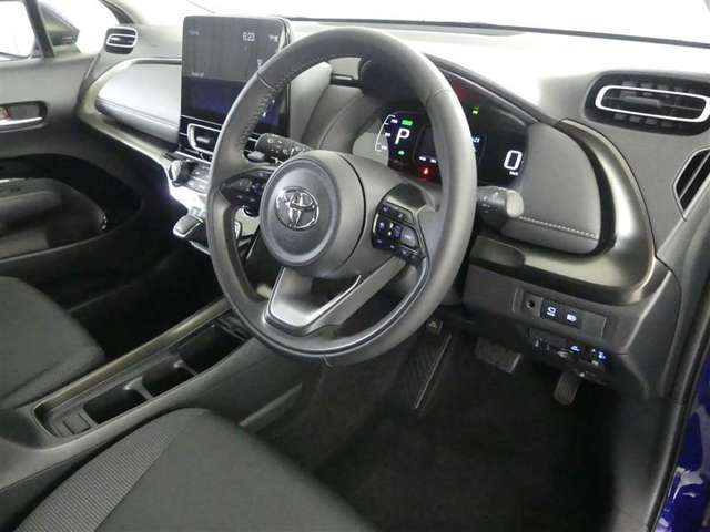 ドライバーに寄り添う快適な操作フィールをもたらすステアリングです。