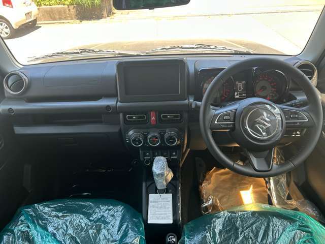 ご覧いただきありがとうございます♪気になったお車がありましたらお気軽にお電話をください♪