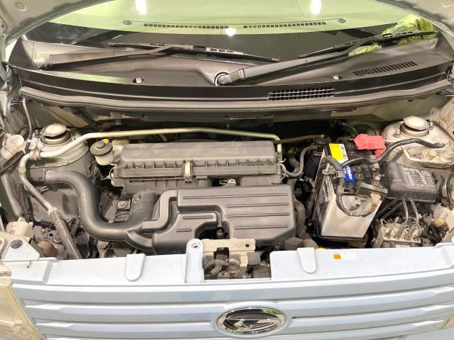 親切・丁寧な専門メカニックスタッフが応対！・車検・点検整備・事故等の修理などアフターサービスも安心。お車のカスタマイズもネクステージのサービススタッフまでご相談ください！