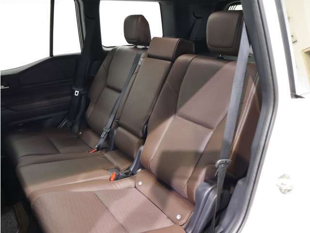 ★当店はMID ALFAグループの厳選した車両を専門に展示販売しております。★